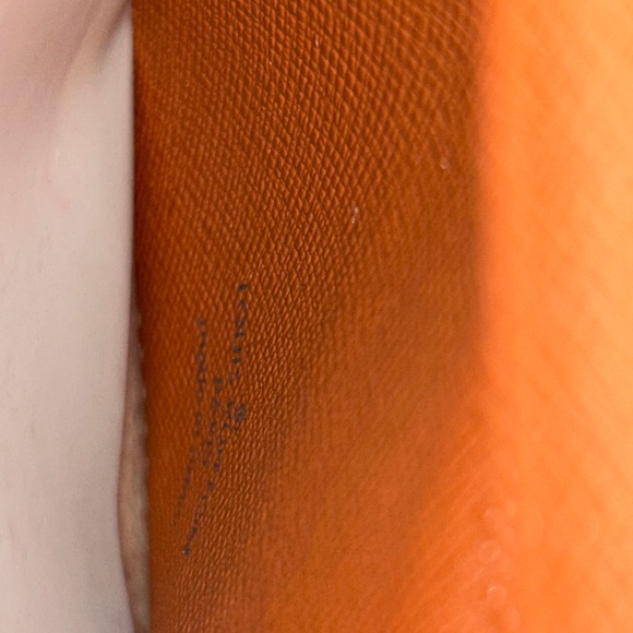 Louis Vuitton Monogram Card Holder - Picture 6 of 11